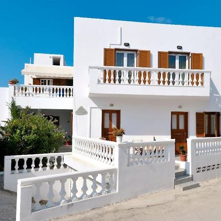 Alisahni Apartment Adamantas  Екстериор снимка